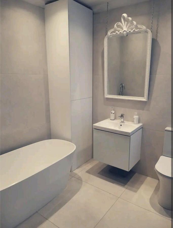 One The Mews Apartment Glasgow Luaran gambar